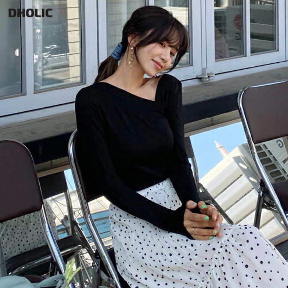 ダイアゴナルネックTシャツ・全3色・t63199 レディース 【tops】【韓国 ファッション トップス Tシャツ 長袖 ダイアゴナル ユニーク Vネック デコルテ カジュアル 上品 体型カーバー デイリー ベーシック スリム 春 夏】