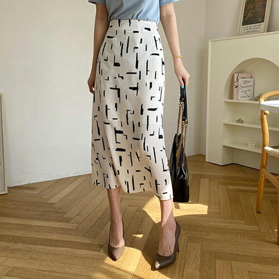 ペイント風パターンスカート・全3色・b67667 レディース 【sk】【スカート ロング ロングスカート ペイント 模様 柄 大人 カジュアル フレア フレアスカート 春 秋 韓国 ファッション】【ハイホリHIHOLLI】