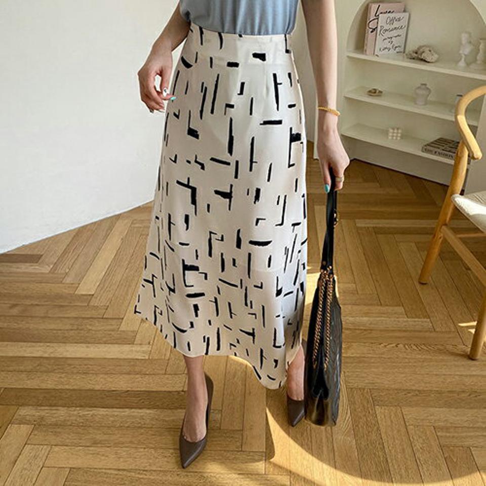 ペイント風パターンスカート・全3色・b67667 レディース 【sk】【スカート ロング ロングスカート ペイント 模様 柄 大人 カジュアル フレア フレアスカート 春 秋 韓国 ファッション】【ハイホリHIHOLLI】