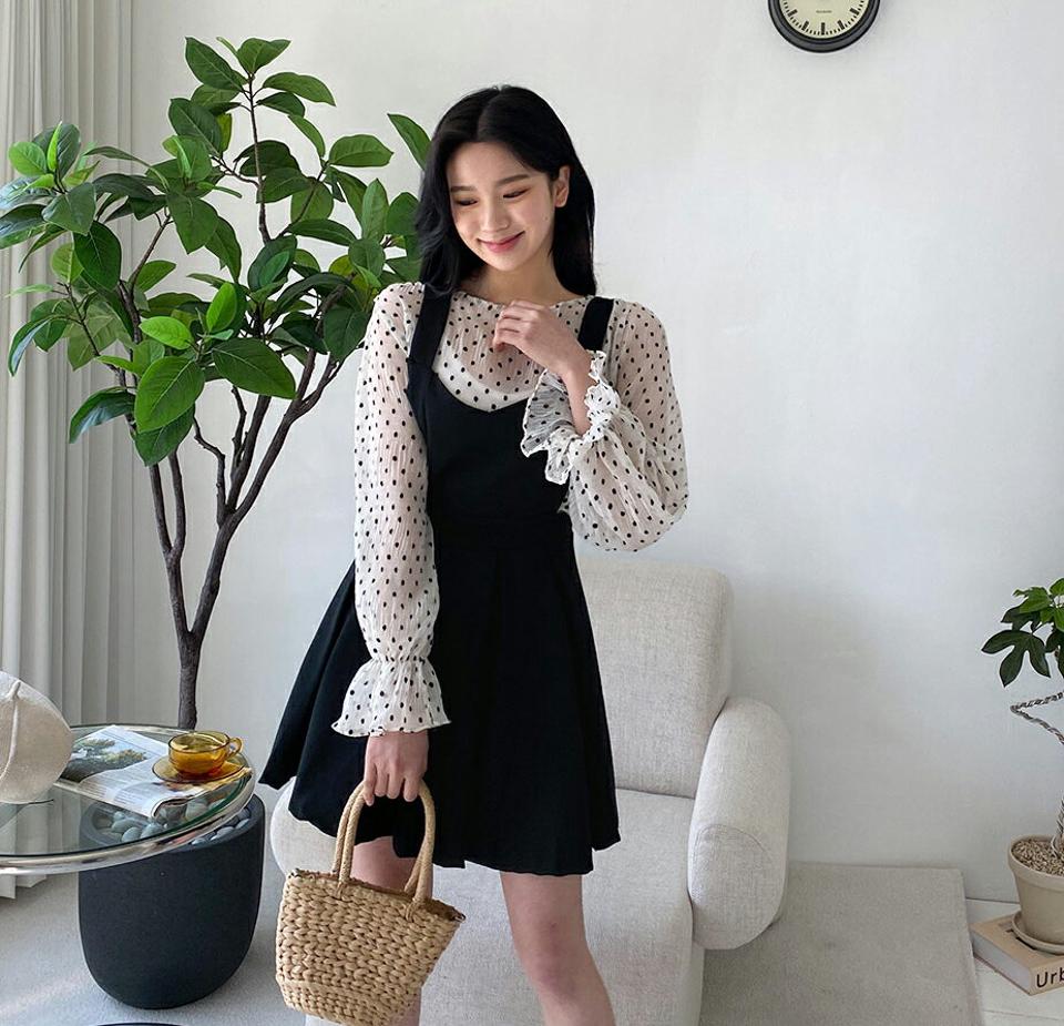 ドットブラウス&ノースリワンピースSET・全1色・t63730 レディース 【ops】【韓国 ファッション ワンピース ミニ ミニワンピース ブラウス セット ドット パターン ラウンドネック スリーブレス スクエアVネック フレア 体型カバー 春 夏】【NIJU】