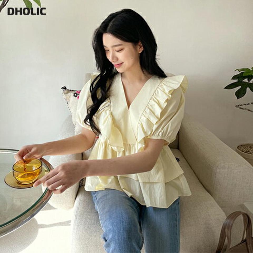 Vネックフリルブラウス・全3色・t63721 レディース 【bl】【韓国 ファッション トップス ブラウス 半袖 Vネック フリル ティアード パフスリーブ デコルテ ルーズ ゆったり ガーリー 体型カバー 細身 デイリー 春 夏】【NIJU】