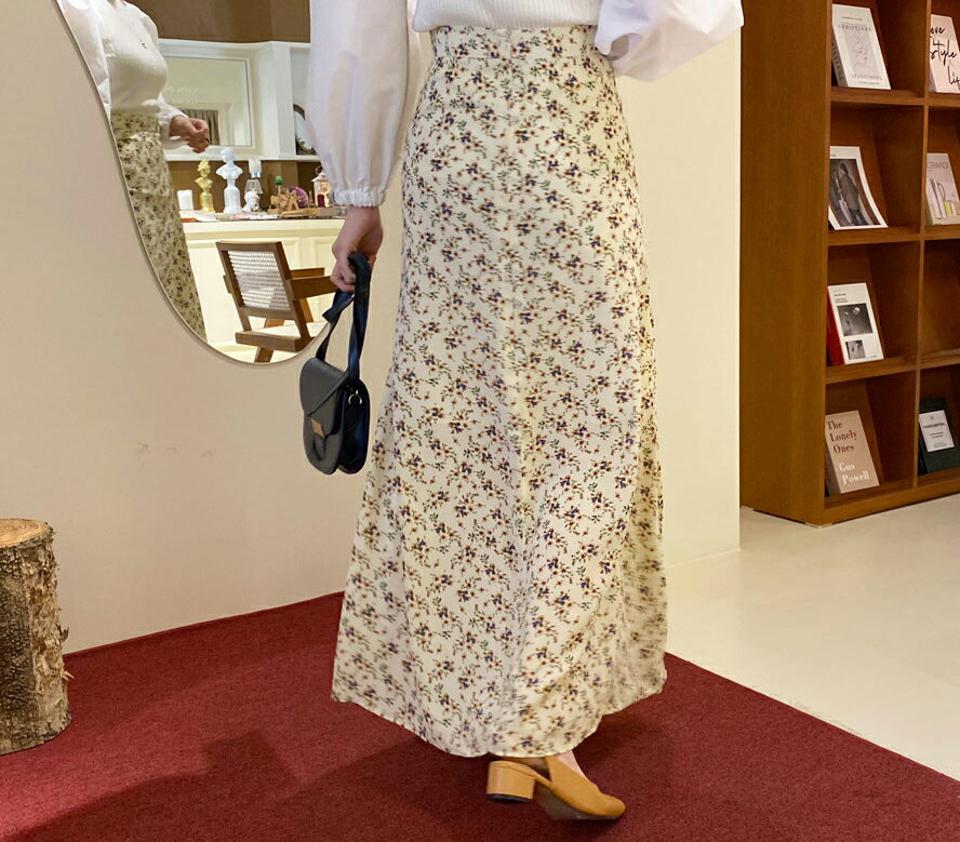 フローラルAラインスカート・全3色・t57131 レディース 【sk】【韓国 ファッション ボトムス スカート ロング ロングスカート フェミニン シフォン Aラインスカート フローラル パターン 花柄 フラワー Aライン 体型カバー カジュアル 春 夏】【fw】