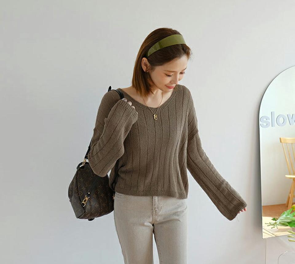 シアーVネックリブニット・全6色・t61810 レディース 【tops】【韓国 ファッション トップス ニット 長袖 シースルー Vネック デコルテ リブ ルーズ ゆったり 体型カーバー 細身 フェミニン 無地 春 夏】