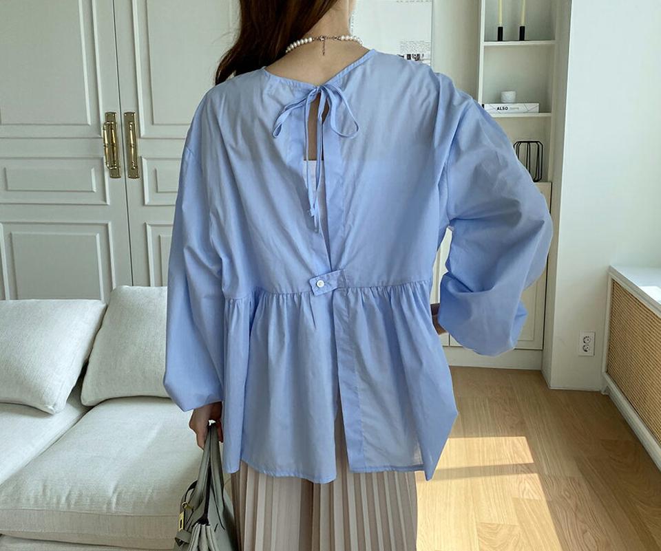 バックリボンフレアブラウス・全2色・t67689 レディース 【bl】【トップス ブラウス 長袖 フレア フレアブラウス フレアトップス 単色 無地 シンプル 体型カバー 春 秋 韓国 ファッション】【ハイホリHIHOLLI】