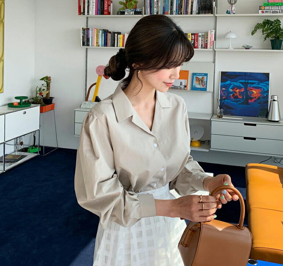 オープンカラーパフブラウス・全3色・t65159 レディース 【bl】【韓国 ファッション トップス ブラウス 長袖 上品 オープンカラー パフスリーブ ギャザー 体型カバー フェミニン カジュアル 春 夏】