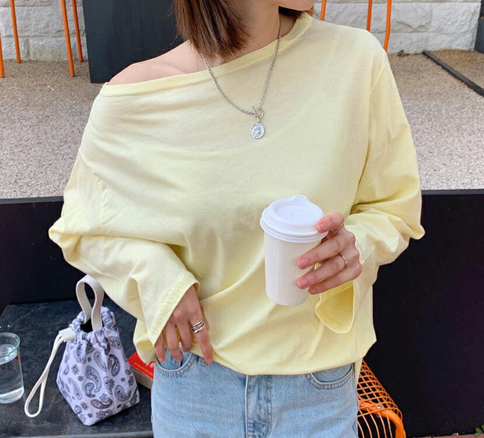 ルーズオフショルTシャツ・全7色・t61802 レディース 【tops】【韓国 ファッション トップス Tシャツ 長袖 スリム フィット フェミニン ルーズ ゆったり オフショル カジュアル 体型カーバー デイリー 春 夏】