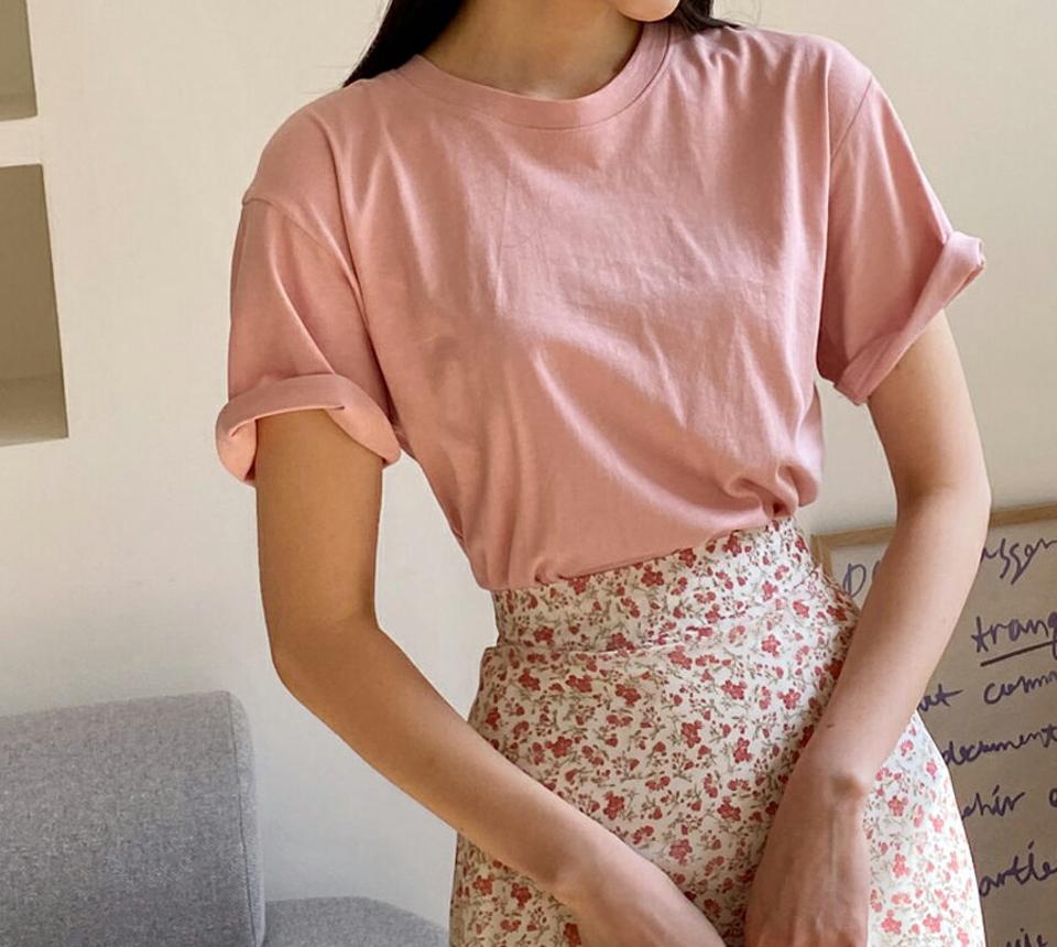 ハーフスリーブTシャツ・全5色・t61832 レディース 【tops】【韓国 ファッション トップス Tシャツ 半袖 シルキー ベーシック ラウンドネック ハーフスリーブ ロールアップ カジュアル 体型カーバー デイリー 夏 春】