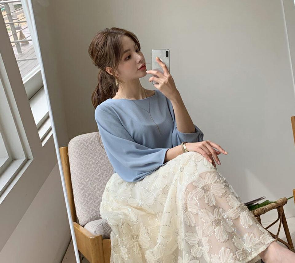 ギャザースリーブラウンドブラウス・全4色・t67764 レディース 【bl】【トップス ブラウス 七分丈 七分袖 7分丈 7分袖 ツイスト ギャザー 半端丈 単色 無地 シンプル 大人 きれいめ オフィスカジュアル 春 秋 韓国 ファッション】【ハイホリHIHOLLI】