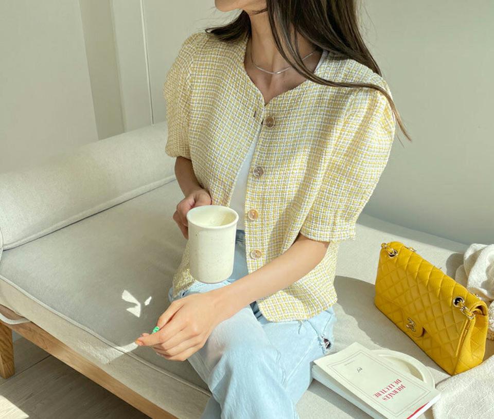 ツイードボタンブラウス・全3色・t61841 レディース 【bl】【韓国 ファッション トップス ブラウス 半袖 ツイード ボタン ショート パフスリーブ 体型カバー フェミニン カジュアル 夏 春】