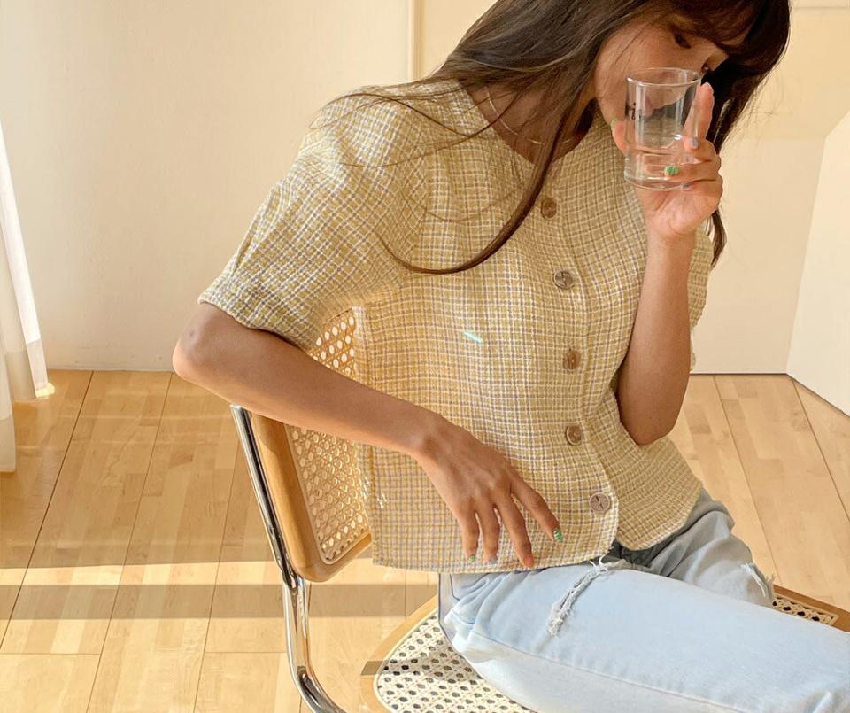 ツイードボタンブラウス・全3色・t61841 レディース 【bl】【韓国 ファッション トップス ブラウス 半袖 ツイード ボタン ショート パフスリーブ 体型カバー フェミニン カジュアル 夏 春】