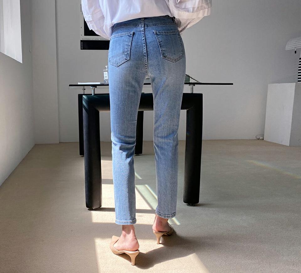 ダイアゴナルボタンダメージデニムパンツ・全1色・t65189 レディース 【pt】 韓国 ファッション ボトムス ロング ロングパンツ デニム デニムパンツ スリム ストレート 美脚 体型カーバー 10分丈 十分丈 カジュアル デイリー 夏 春