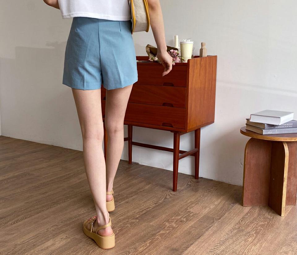 【只今10%OFF】ショートスラックス・全3色・t57186 レディース 【pt】【韓国 ファッション ボトムス ショート ショートパンツ ショートスラックス スラックス モダン カジュアル ルーズ ゆったり 体型カーバー 夏 春】