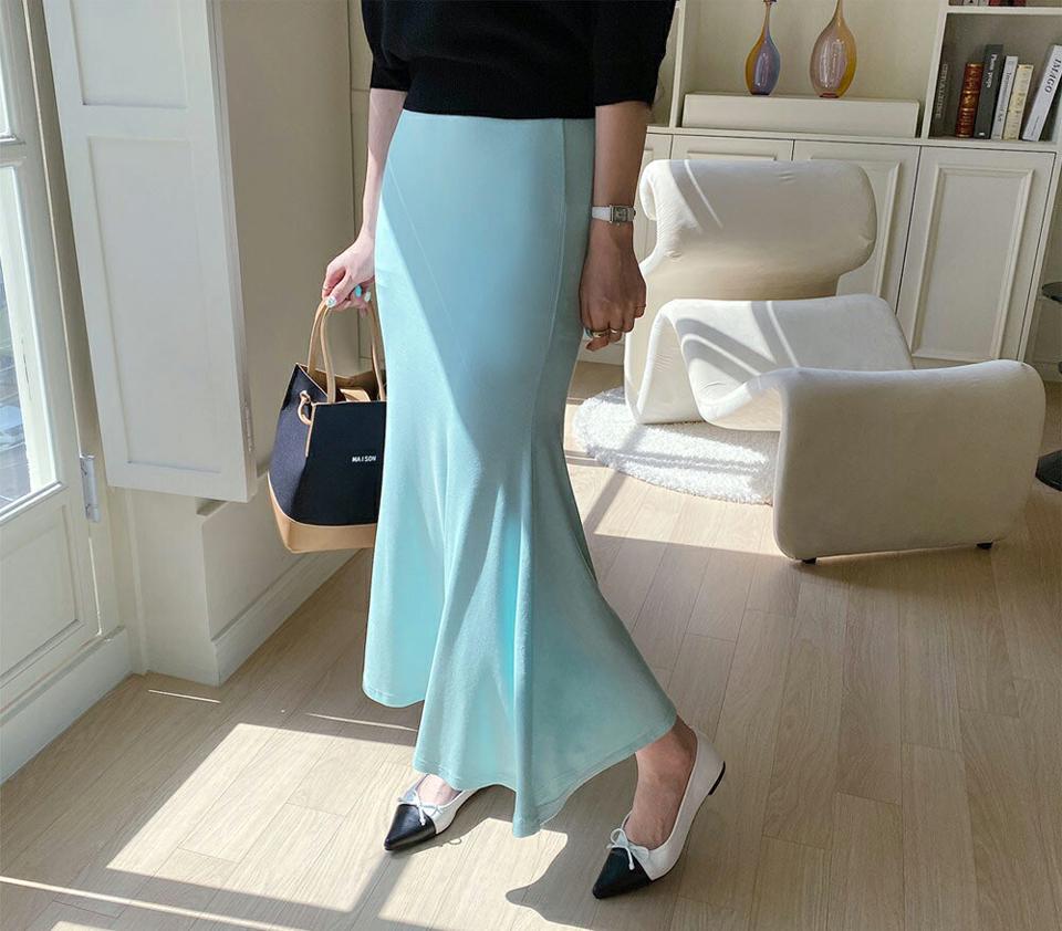 スリムマーメイドスカート・全4色・b67831 レディース 【sk】【スカート ロング ロングスカート マーメイド マーメイドスカート スリム タイト 単色 無地 シンプル フェミニン きれいめ 春 秋 韓国 ファッション】【ハイホリHIHOLLI】