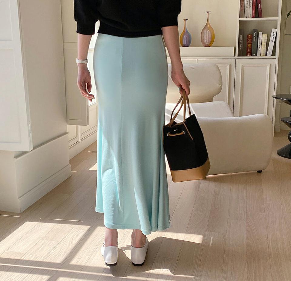 スリムマーメイドスカート・全4色・b67831 レディース 【sk】【スカート ロング ロングスカート マーメイド マーメイドスカート スリム タイト 単色 無地 シンプル フェミニン きれいめ 春 秋 韓国 ファッション】【ハイホリHIHOLLI】