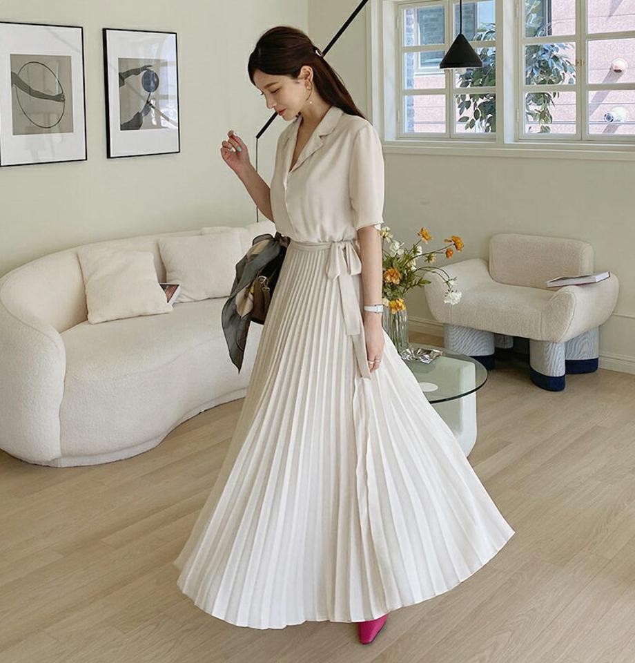 ストラップ付プリーツ開襟ワンピース・全2色・t67825 レディース 【ops】【ワンピース ロング ロングワンピース 半袖 ハーフスリーブ プリーツ 開襟 スキッパー フェミニン 可愛い かわいい きれいめ 春 夏 韓国 ファッション】【ハイホリHIHOLLI】