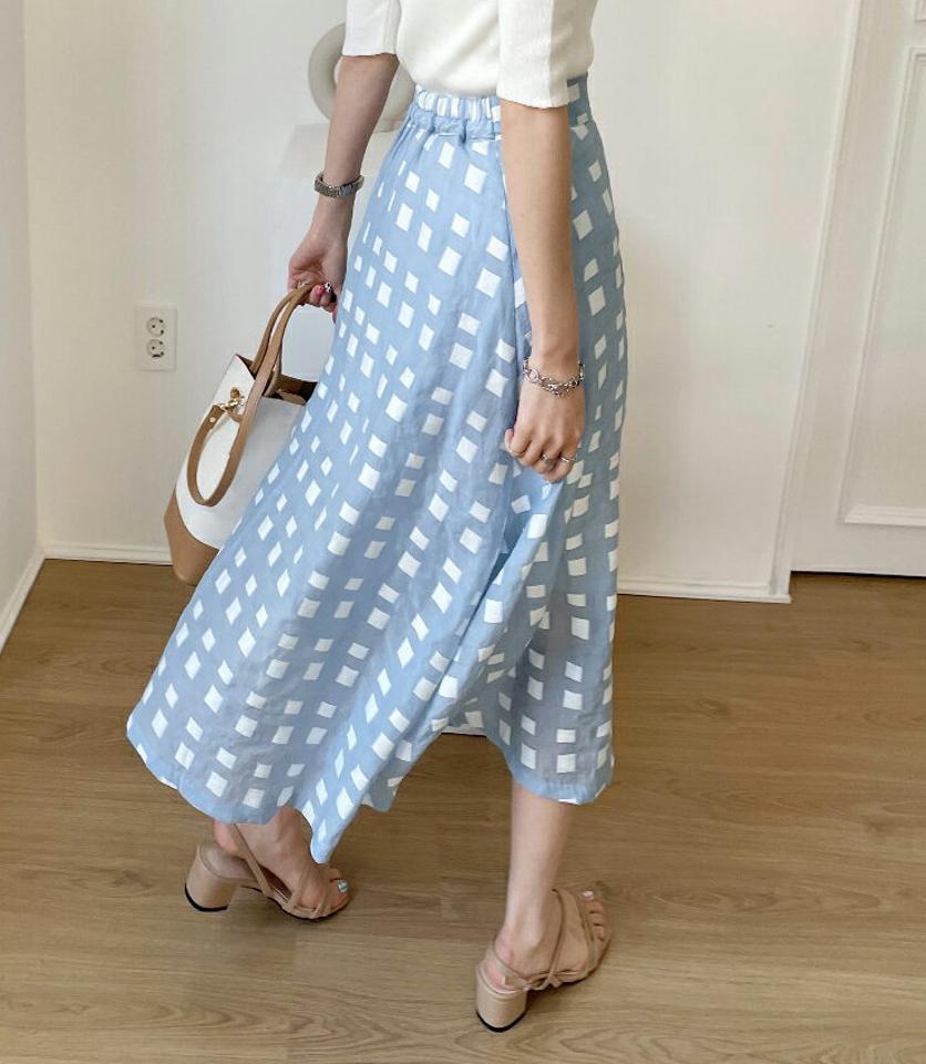 スクエアパターンフレアスカート・全3色・b67832 レディース 【sk】【スカート ロング ロングスカート フレア フレアスカート 総柄 透け感 シアー フェミニン 可愛い かわいい 春 夏 秋 韓国 ファッション】【ハイホリHIHOLLI】