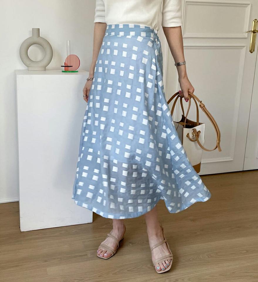 スクエアパターンフレアスカート・全3色・b67832 レディース 【sk】【スカート ロング ロングスカート フレア フレアスカート 総柄 透け感 シアー フェミニン 可愛い かわいい 春 夏 秋 韓国 ファッション】【ハイホリHIHOLLI】