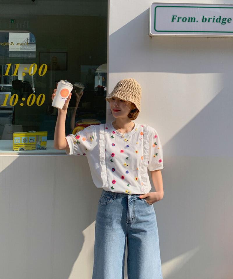 MAYBLUE(メイブルー)フラワー刺繍フリルTシャツ【4/9up_ka】花柄 フリルT Tシャツ 刺繍 トップス 半袖【5】