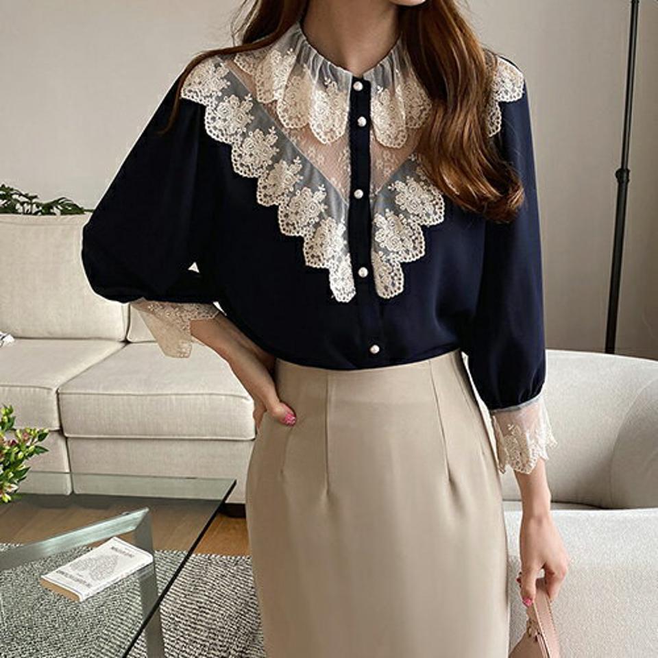 パール調ボタンレースポイントブラウス・全3色・b67882 レディース 【bl】【トップス ブラウス 七分丈 七分袖 7分丈 7分袖 パールボタン レース モダン フェミニン かわいい 可愛い 透け感 シアー シースルー 春 秋 韓国 ファッション】【ハイホリHIHOLLI】
