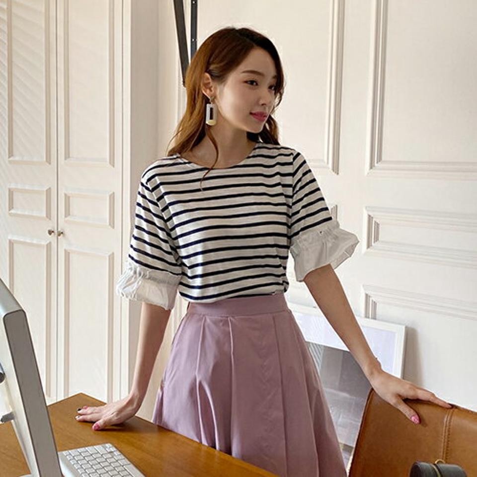 ボーダーフリルスリーブTシャツ・全2色・t67902 レディース 【tops】【トップス Tシャツ 半袖 ハーフスリーブ ボーダー柄 フリル カジュアル かわいい 可愛い 春 夏 韓国 ファッション】【ハイホリHIHOLLI】