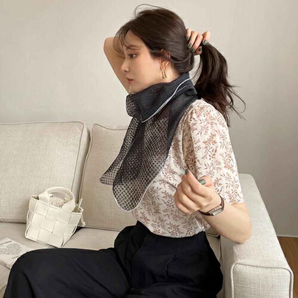 ラウンド花柄ブラウス・全3色・t67886 レディース 【bl】【トップス ブラウス 半袖 花柄 フラワー 大人 可愛い かわいい 春 夏 韓国 ファッション】【ハイホリHIHOLLI】