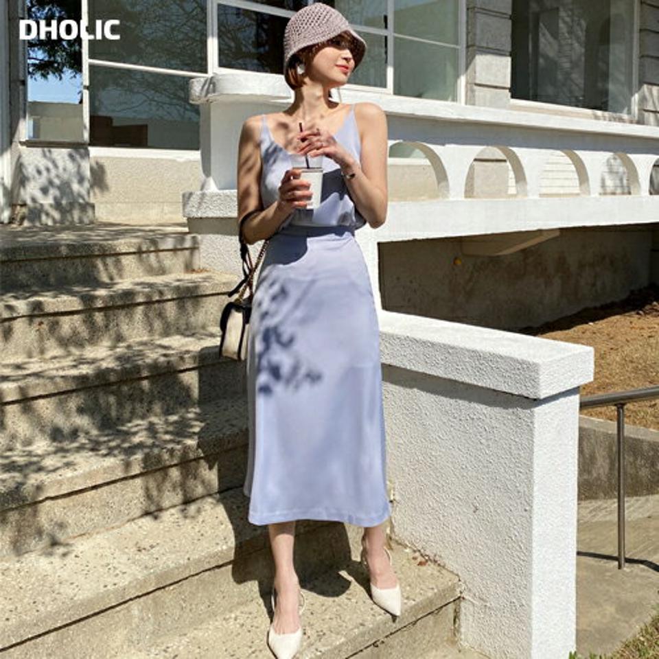 シルキースリーブレス&スカートSET・全4色・t63366 レディース 【ops】【韓国 ファッション ワンピース ロング ロングワンピース シルキー キャミワンピース セットアップ スリーブレス Vネック フレア 細身 体型カバー 夏 春】