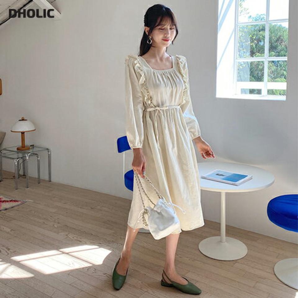 ストラップ付スクエアフリルワンピース・全2色・e63363 レディース 【ops】【韓国 ファッション ワンピース ロング ロングワンピース 長袖 スクエアネック フェミニン ガーリー ストラップ フリル ゴム フレア 細身 体型カバー 夏 春】