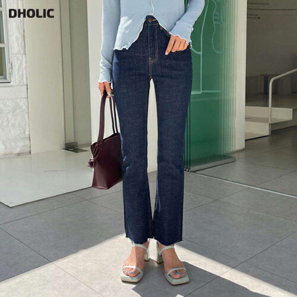 【只今10%OFF】シークレットゴムフレアデニムパンツ・全1色・t57237 レディース 【pt】【韓国 ファッション ボトムス ロング ロングパンツ ロングデニム デニム ブーツカット フィット 美脚 スリム 体型カーバー 10分丈 十分丈 夏 春】