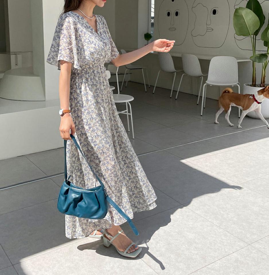 ≪人気商品再入荷≫花柄Vネックリボンプワンピース・全2色・t57244 レディース 【ops】 韓国ファッション ワンピース ロングワンピース 半袖 Vネック 上品 花柄 フラワー 小花柄 シャーリング デコルテ フレア ハーフスリーブ シフォン 夏 春