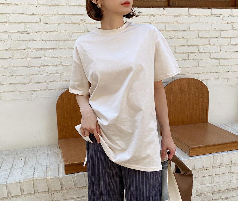 サイドスリットベーシックTシャツ・全8色・t57211 レディース 【tops】 韓国 ファッション トップス Tシャツ 半袖 スリット ラウンドネック 無地 ロールアップ ベーシック ルーズ ゆったり カジュアル 体型カーバー デイリー 夏 春