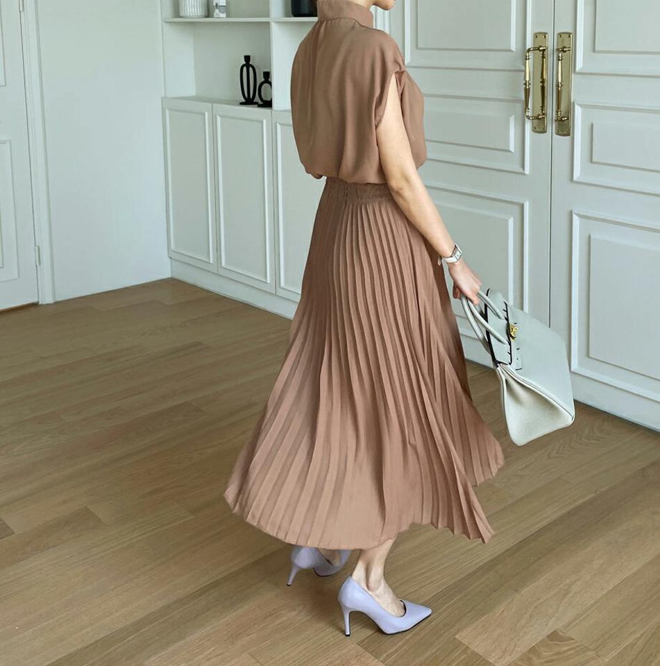 【10%OFF】≪人気商品再入荷≫ボタンプリーツワンピース・全3色・b67951 レディース 【ops】ワンピース ロングワンピース ショートスリーブ フレンチスリーブ プリーツ フェミニン 単色 シンプル 学校行事 二の腕カバー 春 夏 韓国ファッション ハイホリHIHOLLI セール SALE