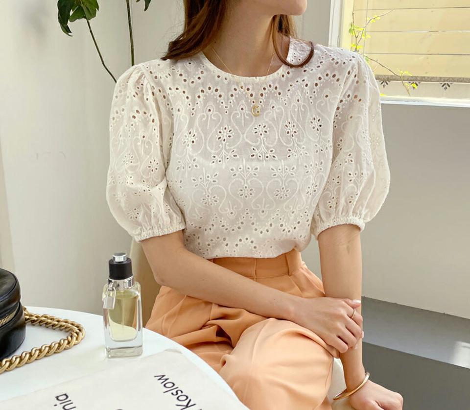 ラウンドアイレットレースブラウス・全2色・b67922 レディース 【bl】【トップス ブラウス 半袖 ハーフスリーブ アイレット レース 総レース 透け感 フェミニン かわいい ガーリー 春 夏 韓国 ファッション】【ハイホリHIHOLLI】