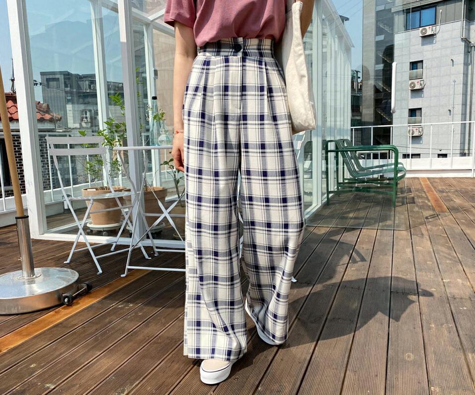 チェックタックスリットパンツ・全2色・t63833 レディース 【pt】【韓国 ファッション ボトムス パンツ ロング ロングパンツ チェック ワイド ワイドパンツ 体型カーバー 10分丈 十分丈 カジュアル デイリー 春 夏】【NIJU】