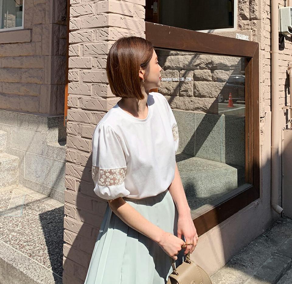 シアーラインパフスリーブTシャツ・全3色・t65203 レディース 【tops】【韓国 ファッション トップス Tシャツ 半袖 ラウンドネック 花柄 フラワー パターン 刺繍 シアー パフスリーブ スリム カジュアル 体型カーバー デイリー 夏 春】