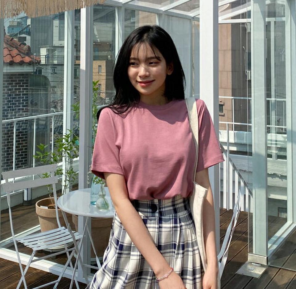 ラウンドネックTシャツ・全5色・b63832 レディース 【tops】【韓国 ファッション トップス Tシャツ 半袖 ウンドネック スリム フィット ベーシック 細身 無地 カジュアル 体型カーバー 春 夏】【NIJU】