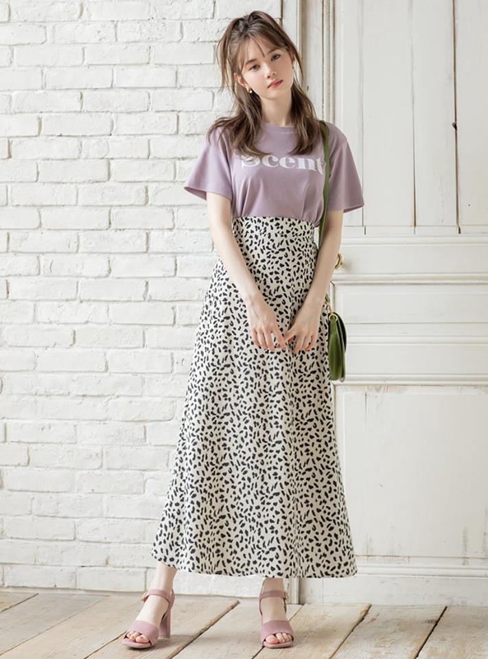 ロゴTシャツ