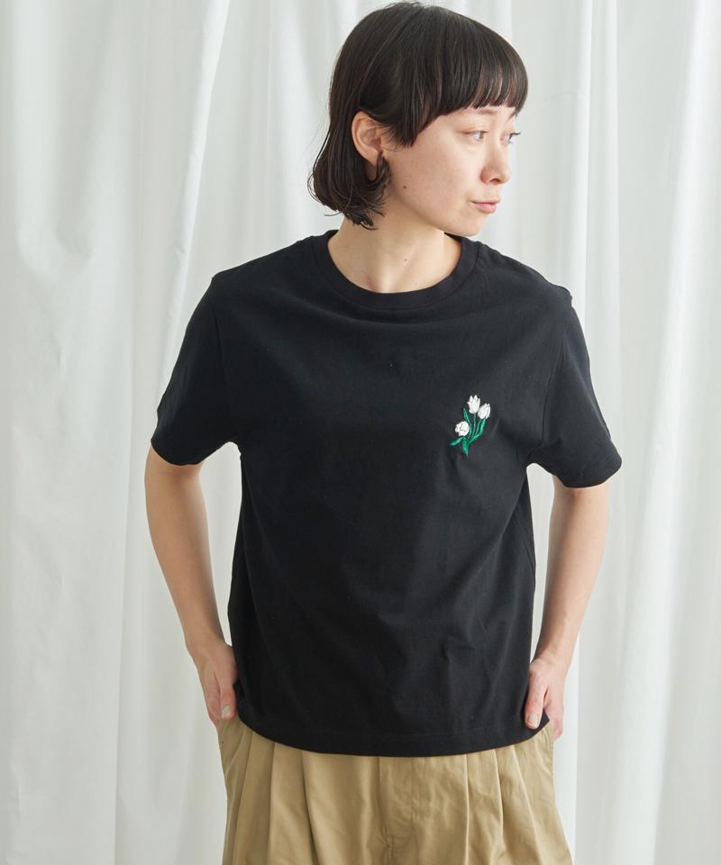 ○チューリップ刺繍　Tシャツ（Lene non finito）