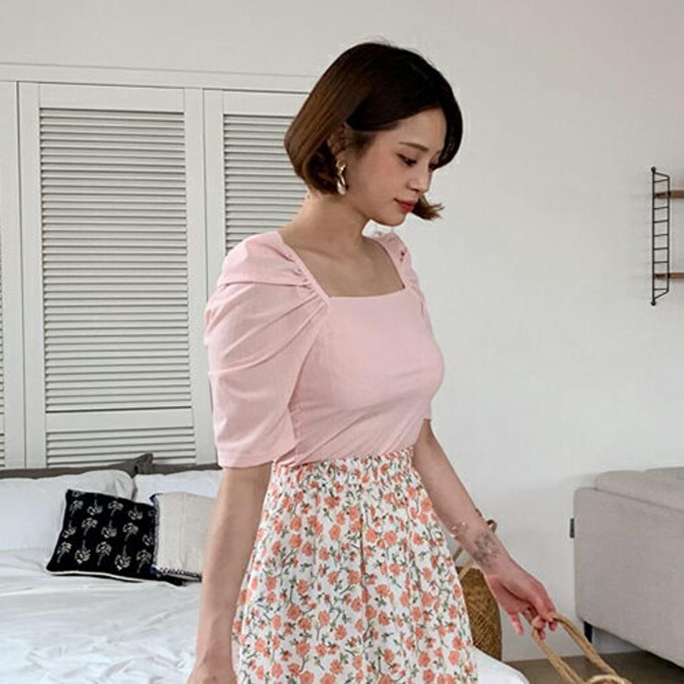 スクエアパフTシャツ・全4色・t63433 レディース 【tops】【韓国 ファッション トップス Tシャツ 半袖 デコルテ スクエアネック ボリューミー 7分丈袖 ボディ リブ フィット フェミニン カジュアル 体型カーバー デイリー 夏 春】