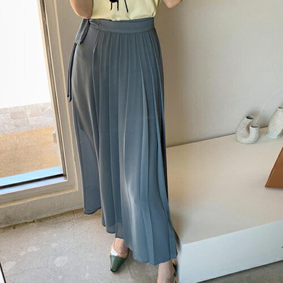 【只今10%OFF】シフォンプリーツラップパンツ・全3色・b68001 レディース 【pt】【パンツ ズボン ロングパンツ 長ズボン ラップデザイン ラップパンツ シフォン プリーツ 単色 フェミニン 大人 スカンツ 上品 春 秋 韓国 ファッション】【ハイホリHIHOLLI】