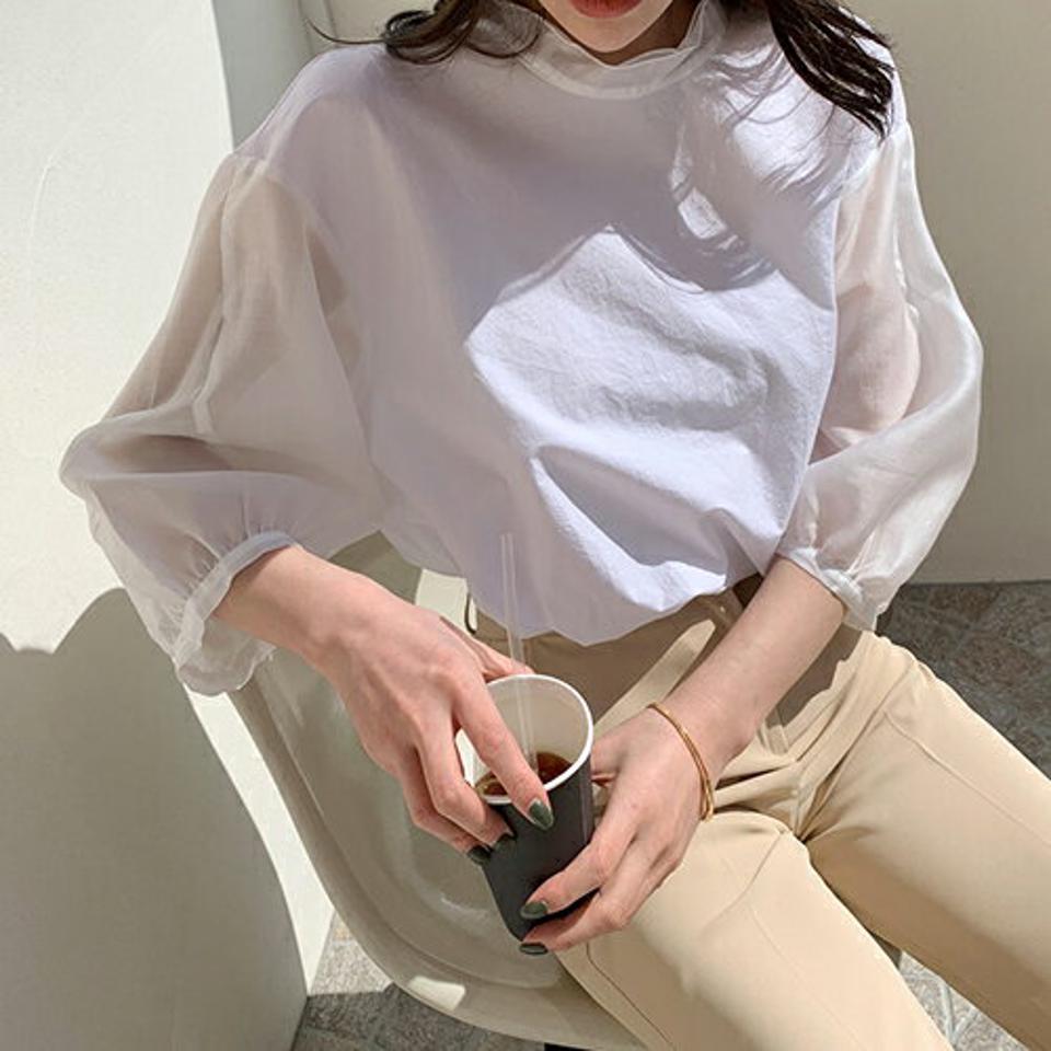 ハーフネックパフブラウス・全2色・b00324 レディース 【bl】【トップス ブラウス ハーフネック 七分丈 七分袖 7分丈 7分袖 透け感 シアー シースルー 異素材 フェミニン 上品 アンバランス パフスリーブ 春 秋 韓国 ファッション】【ハイホリHIHOLLI】