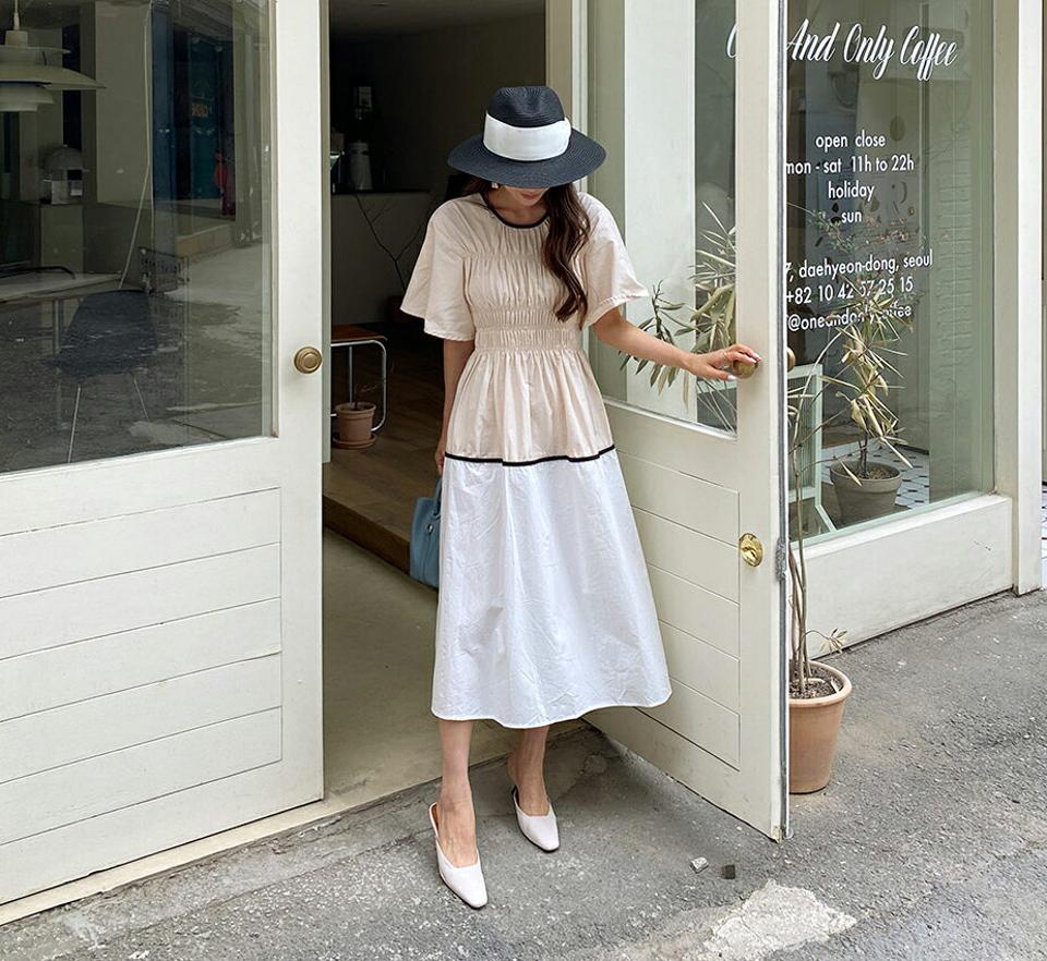 配色シャーリングワンピース・全2色・b63443 レディース 【ops】【韓国 ファッション ワンピース ロング ロングワンピース 半袖 シャーリング メリハリ ラウンドネック フレア スリム カジュアル シンプル 体型カバー 細身 夏 春】