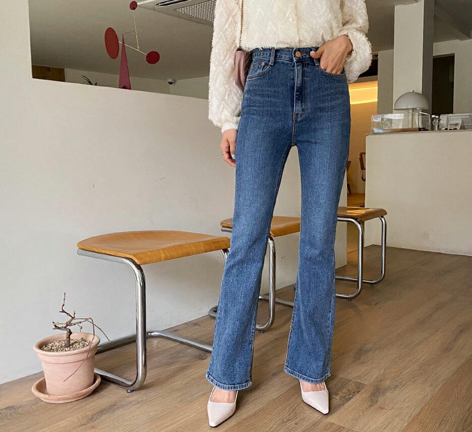 ハイウエストフレアデニムパンツ・全1色・t63457 レディース 【pt】 韓国 ファッション ボトムス ロング ロングデニム デニム スリム ブーツカット 足長 美脚 体型カーバー 10分丈 十分丈 夏 春