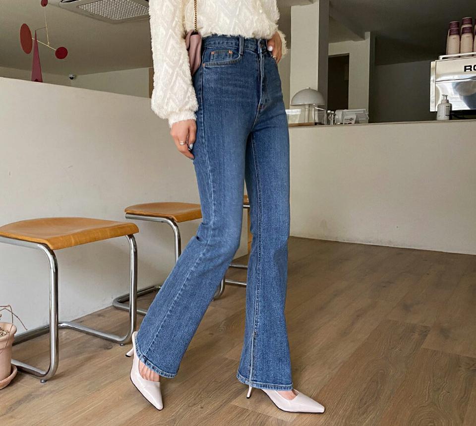 ハイウエストフレアデニムパンツ・全1色・t63457 レディース 【pt】 韓国 ファッション ボトムス ロング ロングデニム デニム スリム ブーツカット 足長 美脚 体型カーバー 10分丈 十分丈 夏 春