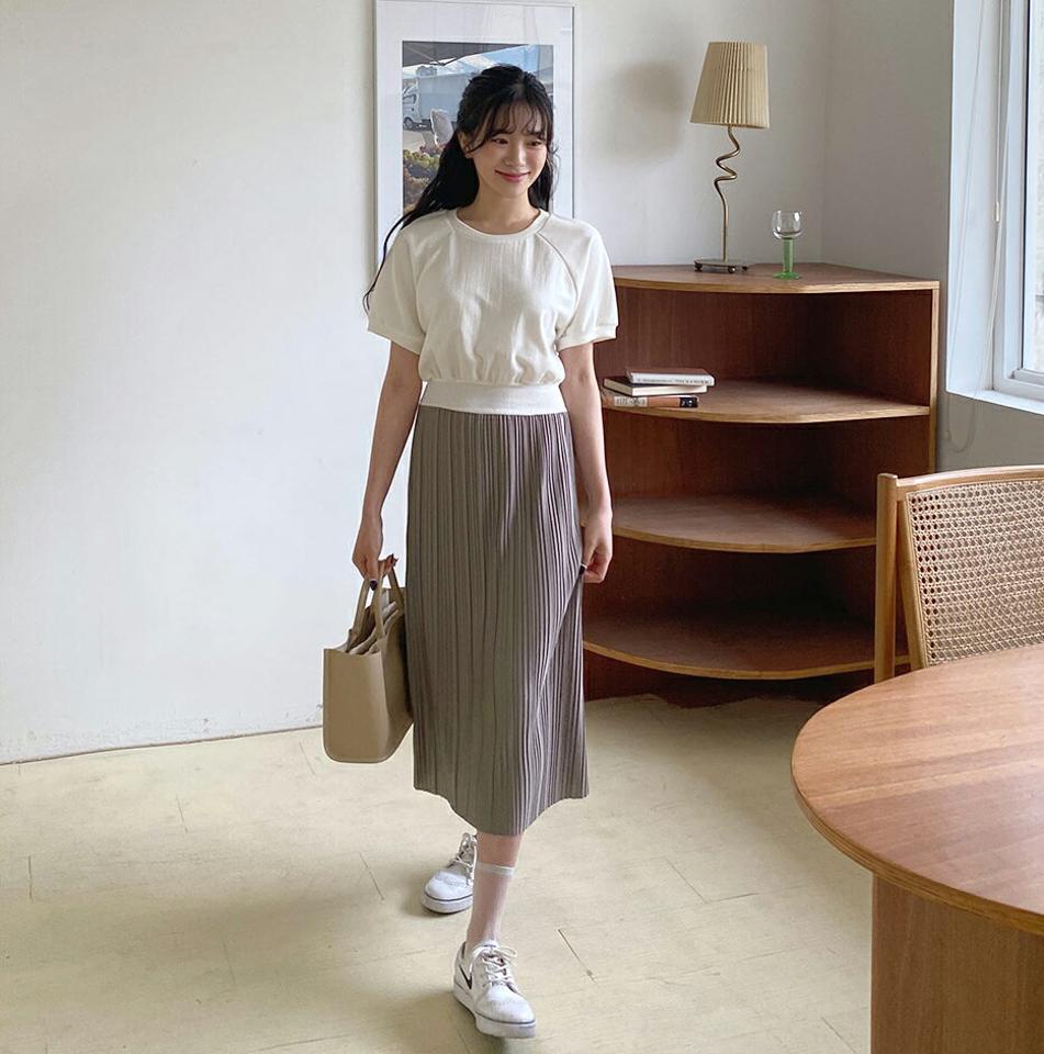 プリーツコントラストワンピース・全3色・b63868 レディース 【ops】【韓国 ファッション ワンピース ロング ロングワンピース 半袖 プリーツ 異素材 レイヤード風 コントラスト フェミニン 体型カバー 春 夏】【NIJU】