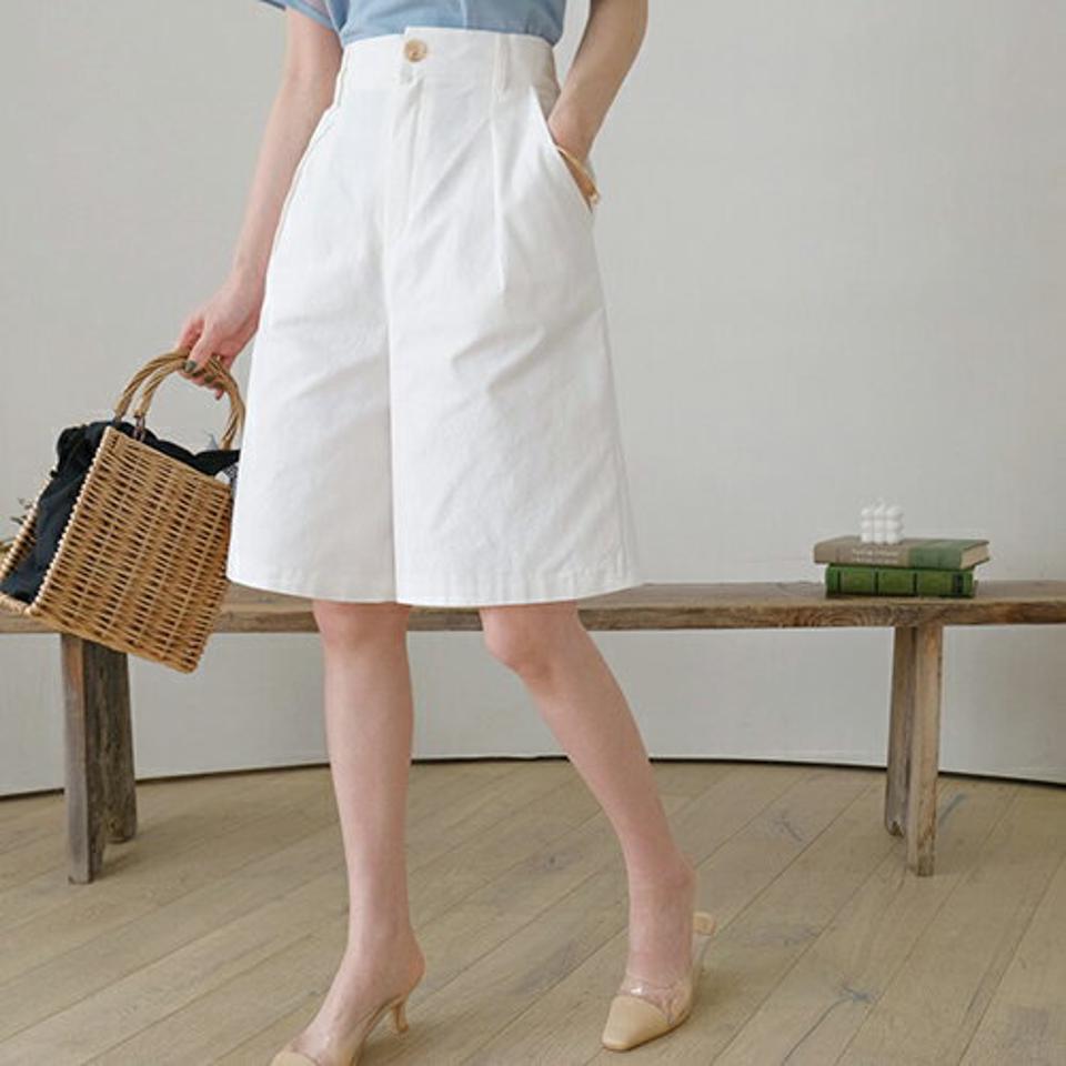 Aラインコットンハーフ・全3色・t68036 レディース 【pt】【パンツ ズボン 半ズボン ハーフパンツ コットン Aライン 単色 無地 シンプル ベーシック カジュアル ラフ 大人 春 夏 秋 韓国 ファッション】【ハイホリHIHOLLI】