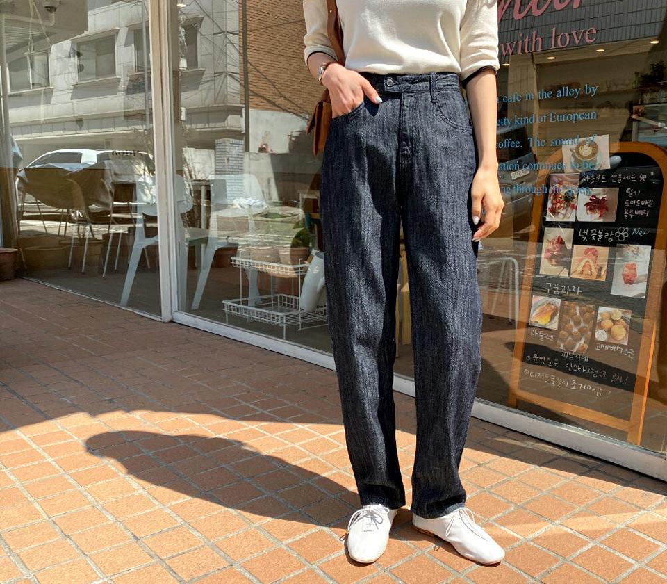 サイドボタンワイドデニムパンツ・全2色・t57291 レディース 【pt】 韓国 ファッション ボトムス ロング ロングパンツ デニムパンツ ワイド ワイドデニム デニム 美脚 10分丈 十分丈 細身 体型カーバー スリム フィット 夏 春