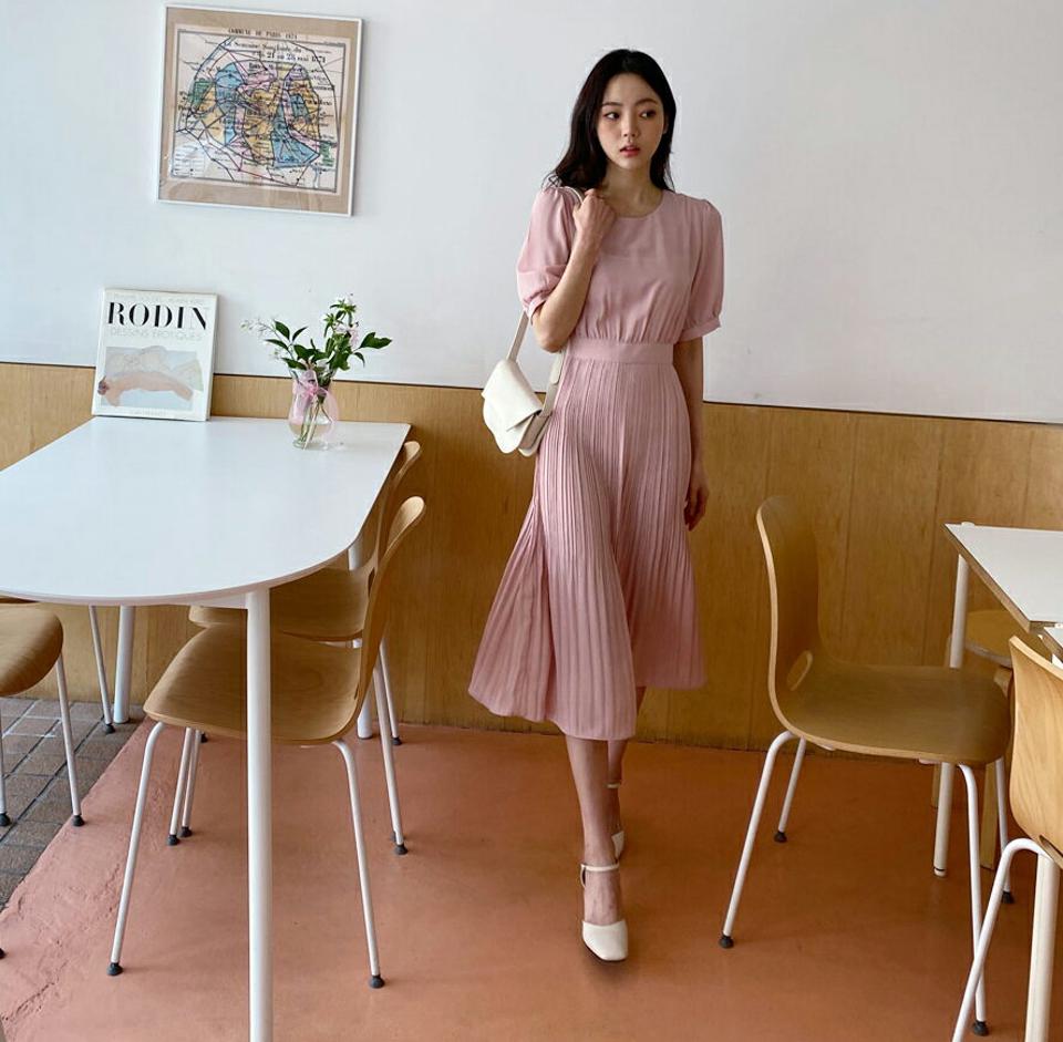 プリーツリボンワンピース・全3色・t57286 レディース 【ops】 韓国 ファッション ワンピース ロング ロングワンピース 半袖 プリーツ リボン プリーツワンピース シフォン ラウンドネック ハーフスリーブ 体型カバー 細身 ベーシック 夏 春