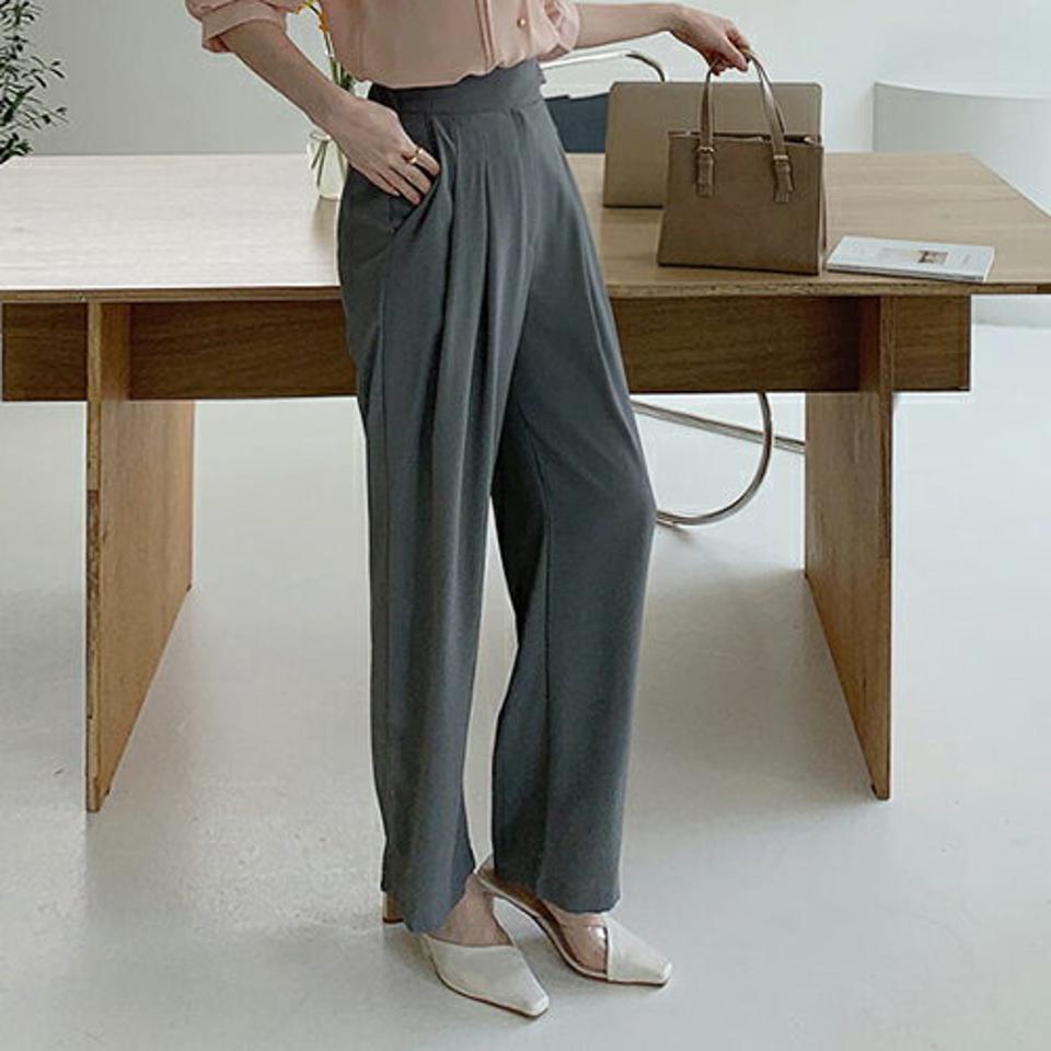 ツータックサイドホックスラックス・全3色・t67997 レディース 【pt】【スラックス パンツ ズボン ロングパンツ 長ズボン タック 単色 無地 シンプル 大人 きれいめ オフィスカジュアル 春 秋 韓国 ファッション】【ハイホリHIHOLLI】