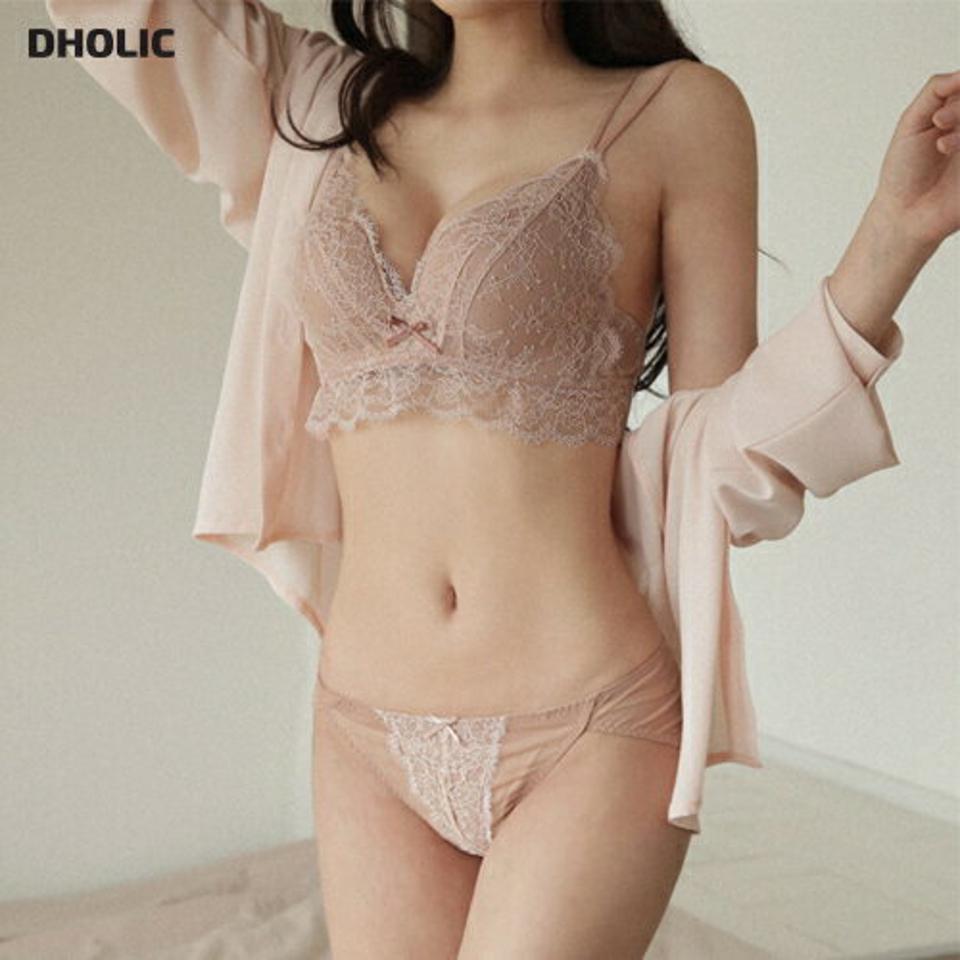 ダブルラインレースブラ&ショーツSET・全3色・e44541 レディース 【uw】【韓国 ファッション アンダーウェア ランジェリー 下着 セット ブラジャー ブラ ショーツ パンツ ボリューム レース 大人 上品 セクシー リボン ノンワイヤー 夏 春】