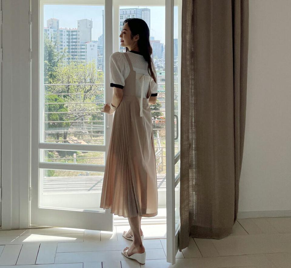 サイドプリーツノースリワンピース・全2色・b65105 レディース 【ops】【韓国 ファッション ワンピース ロング ロングワンピース スクエアネック スリーブレス ノースリーブ Aライン 体型カバー 細身 ベーシック 夏 春】